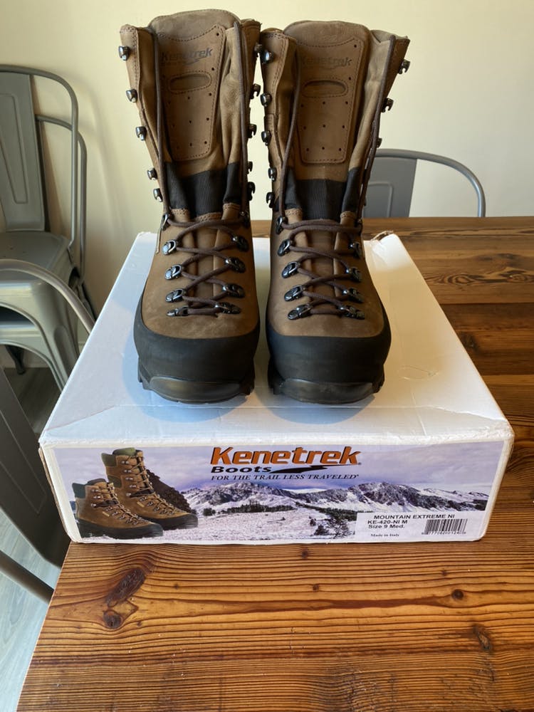 Breaking in My Kenetrek Mountain Extreme Boots for Hunting Season | Big ...